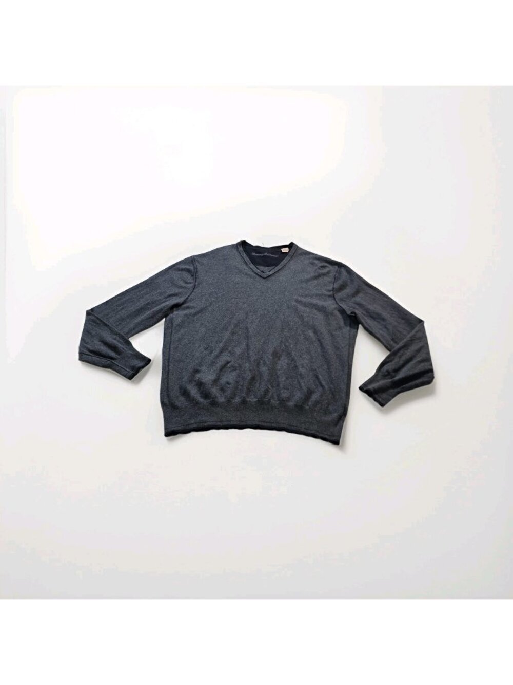 Tommy Bahama Cashmere Blend Sweater Men M Dark Gray Old Money Academia V Neck